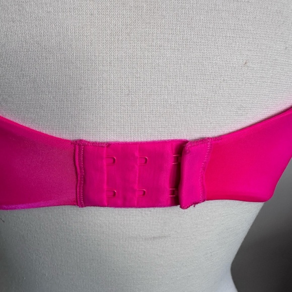 Victoria's Secret Very Sexy Push Up Lined Bra with Lace 34DDD - Picture 7 of 10